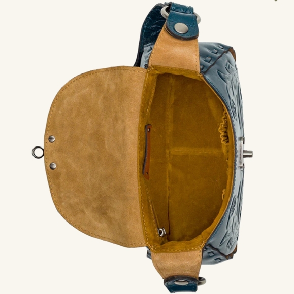 Patricia Nash Micaela Baguette Rose Tooled Blue Coral - Picture 8 of 9